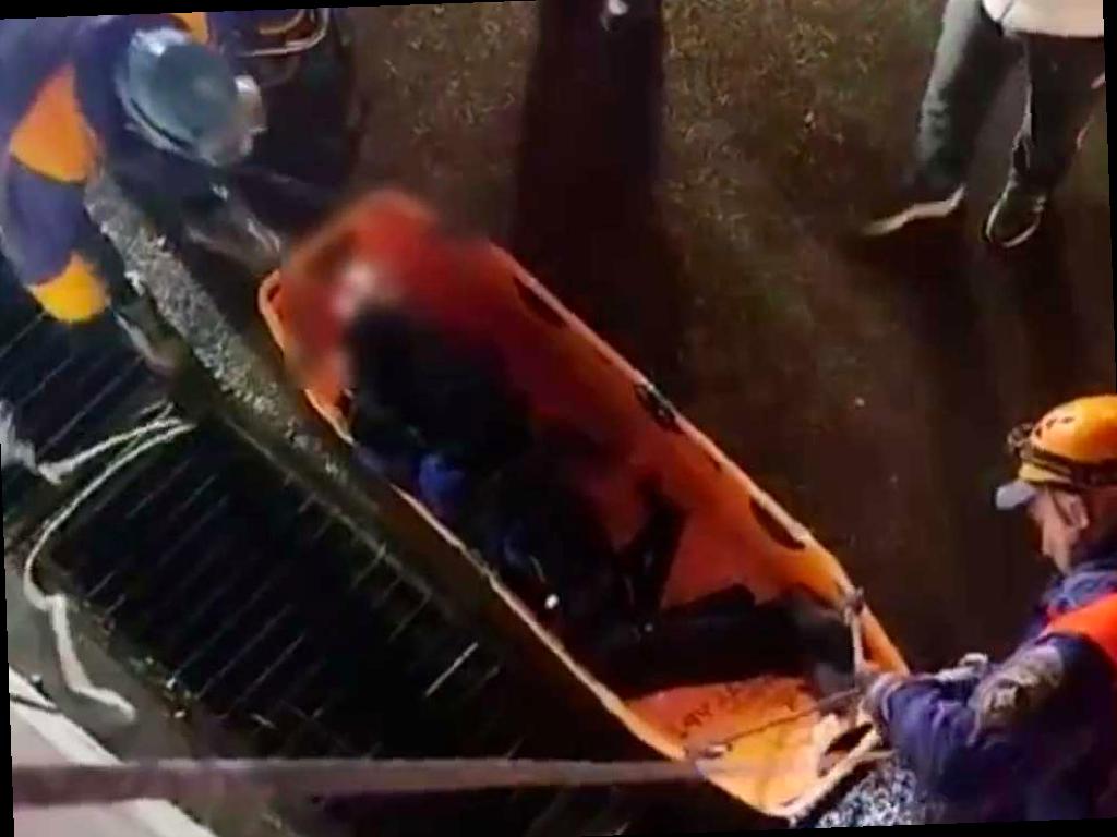 В Сочи произошел несчастный случай: мужчина упал с трехметровой стены