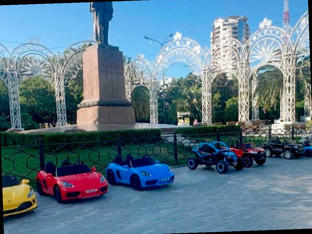 В Сочи закрыли нелегальный прокат детских электрокаров