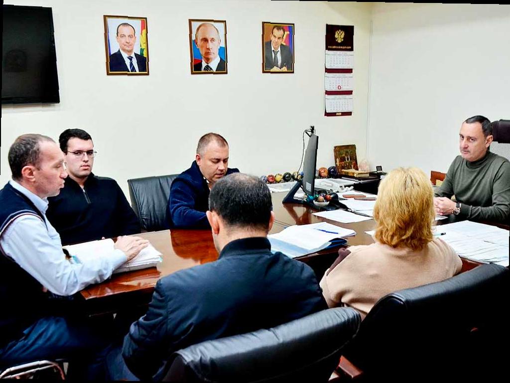 Депутат поможет жителям бороться с несанкционированной свалкой на Подгорной