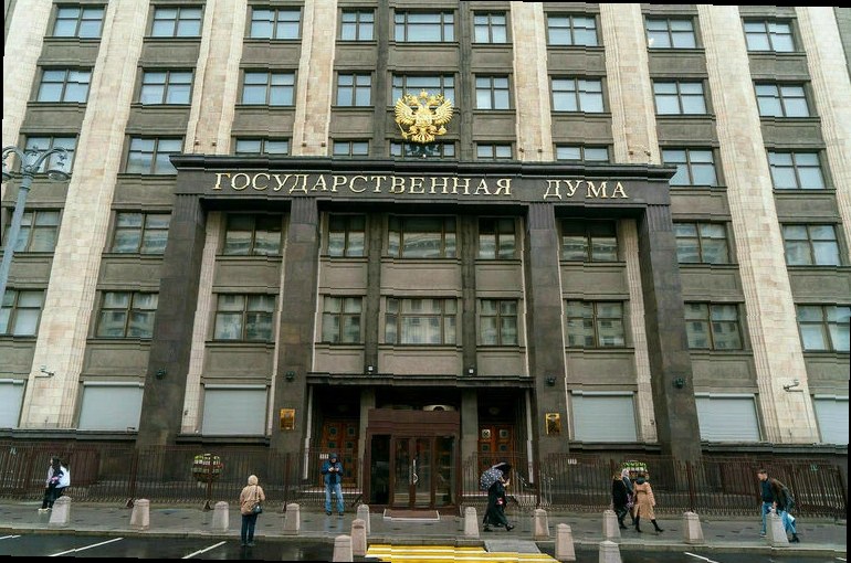 Госдума поддержала право женщин самостоятельно решать вопрос об аборте