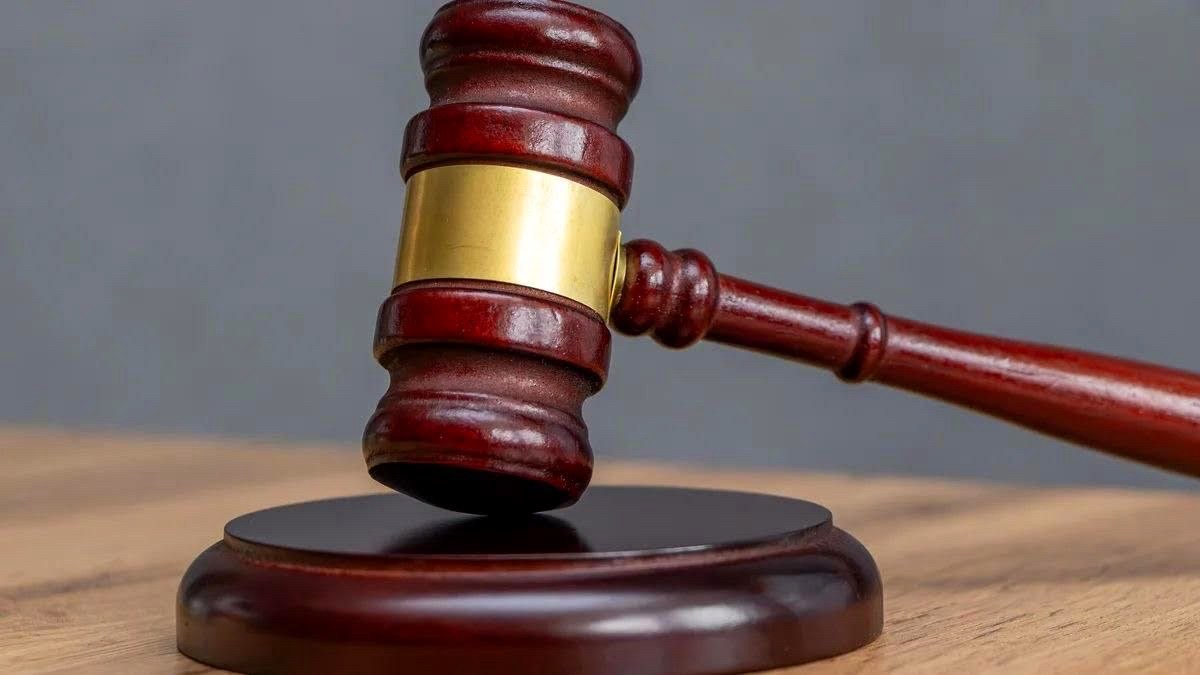 Дисциплинарное предупреждение судье Лазаревского суда Сочи