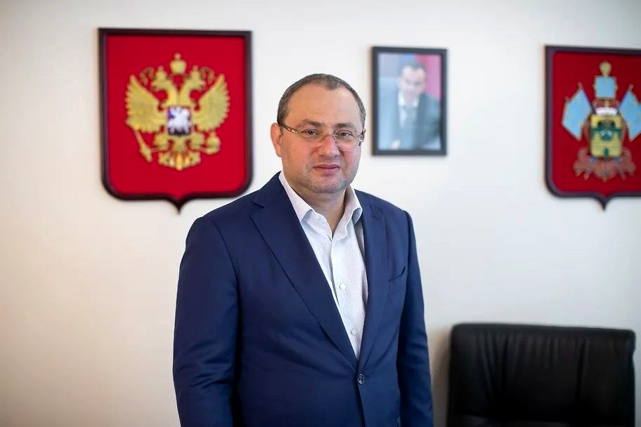 Экс-глава Минздрава Кубани приговорён к четырём годам колонии