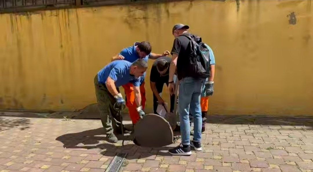 В Центральном районе Сочи проведён рейд по выявлению незаконных подключений к канализации