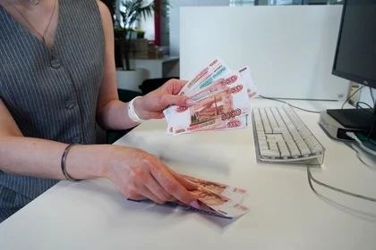 Планируется увеличение МРОТ в России до 28 935 рублей в 2027 году